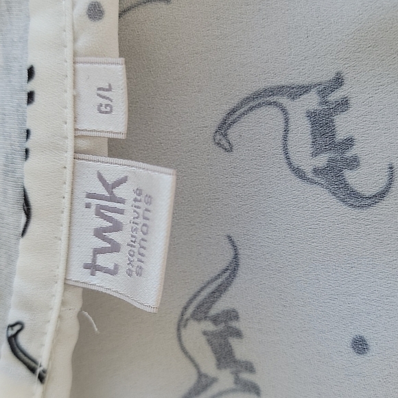 Stegosaurus print shirt - Picture 6 of 8